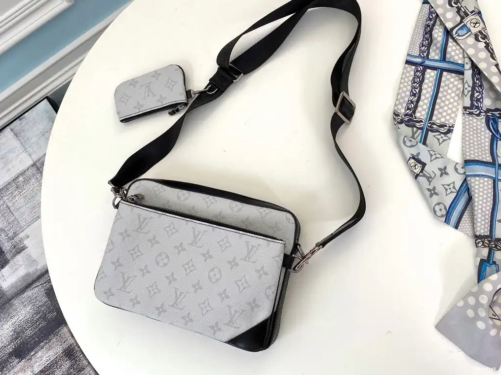 Cheap DISTRICT VUITTON LOUIS 0629